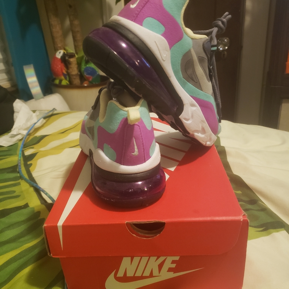 Nike Air Max 270 React